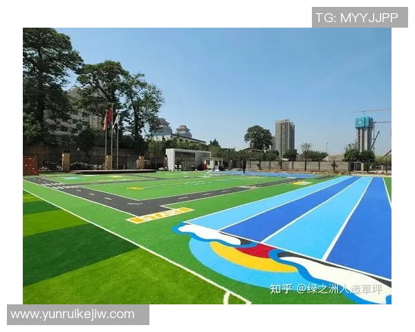 足球场的草如何影响比赛表现与运动员的心理状态探讨