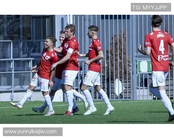 埃夫斯堡与索尔纳激战正酣谁能在这场较量中笑到最后